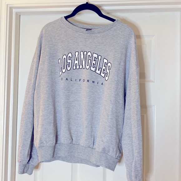 SHEIN grey LA sweatshirt, size M - Picture 1 of 4